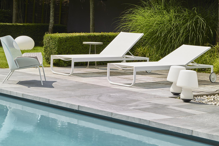 For Lounging