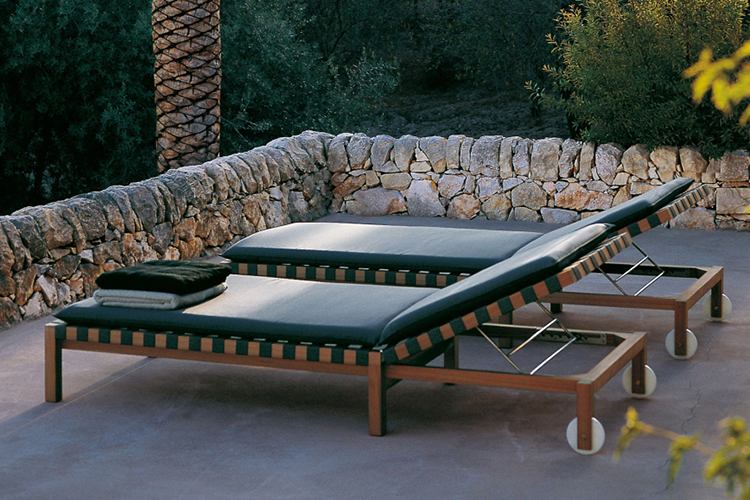 For Lounging