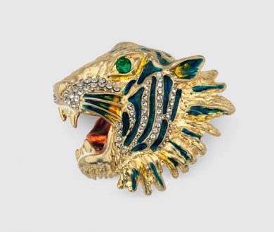 Metal tiger head brooch