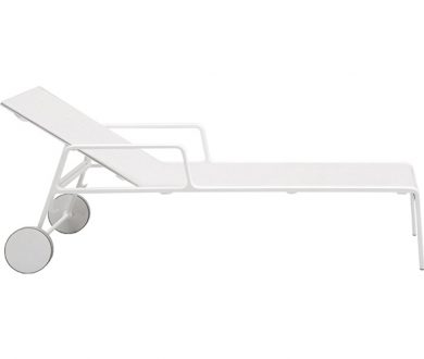 Parklife Lounger by Kettal