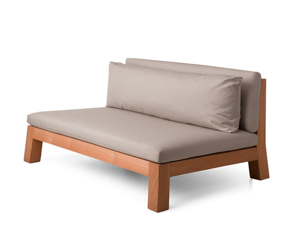 Gijs Loveseat from the Piet Boon Collection
