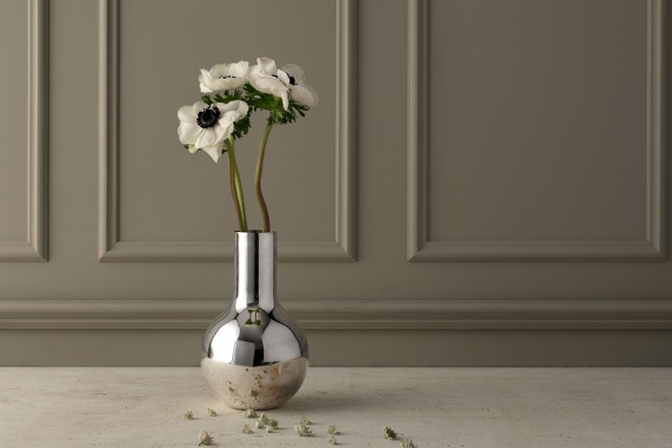 Skultana Boule Vase