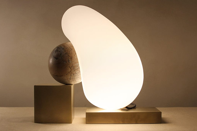 Dimple lamp