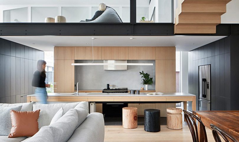 Win a Fisher & Paykel Freestanding Cooker and imbue your kitchen with the same finesse as this modern Melbourne home