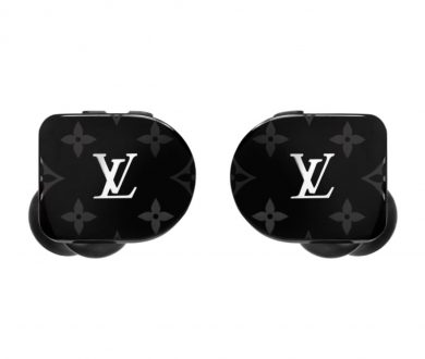 Louis Vuitton Horizon Black Monogram Earphones