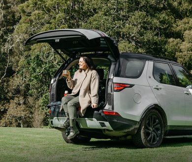 Video: Driving Miss Duncan is back to put the new Land Rover Discovery through its paces