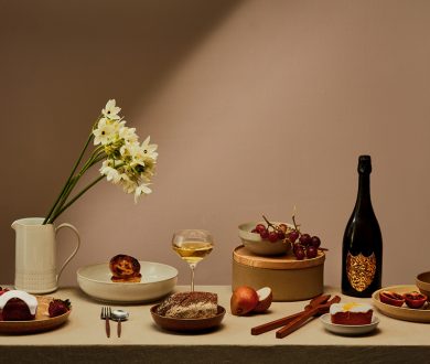 Hosting Christmas this year? Nail your table settings with these beautiful sets