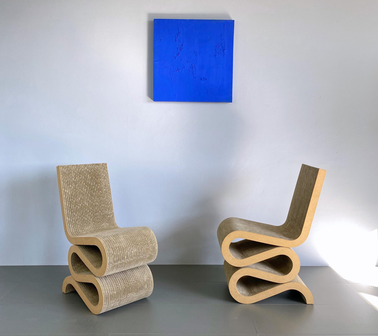 The story behind the Wiggle Side Chair, created by famous architect