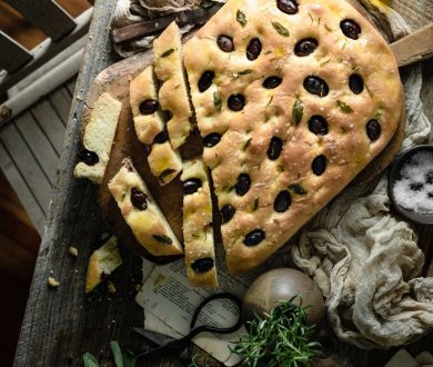 Impress your friends with this easy, delicious and flash Focaccia recipe