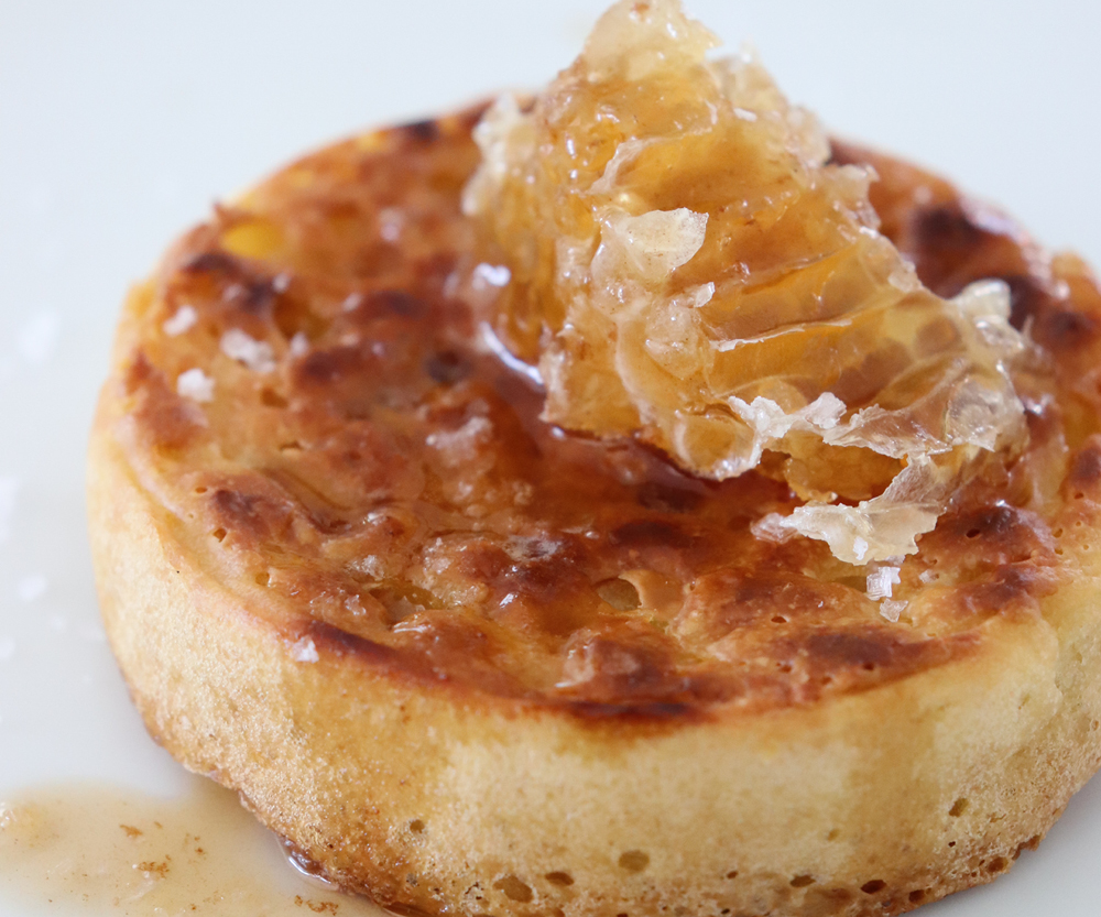 Homemade crumpets