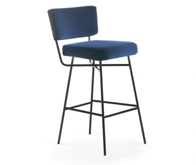 Orfeo barstool by Arflex