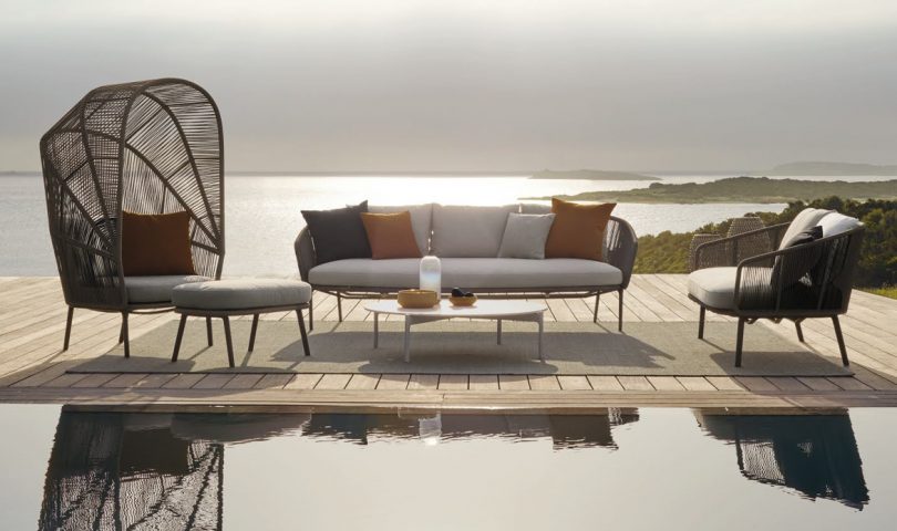 These luxurious outdoor furniture pieces are going straight to the top of our wishlist
