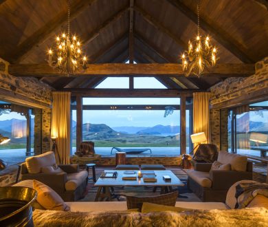 Embrace eco-luxury at its finest with a stay at this exquisite high-country homestead