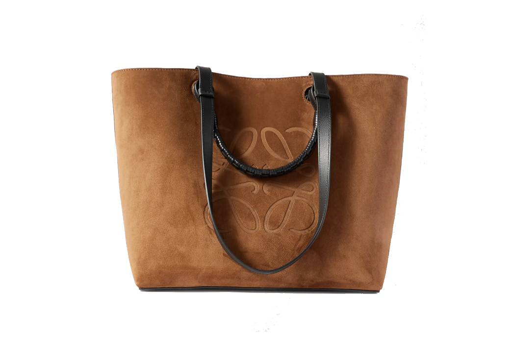 A carry-all tote