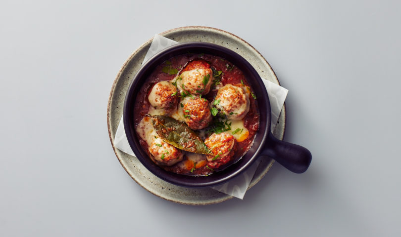 Bring Bar Non Solo to your abode with this mouth-watering recipe for braised meatballs and Pomodoro sauce