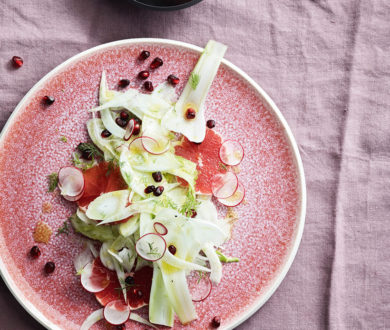 Set a stylish new frequency for your dining table with Rosenthal’s Rose Quartz porcelain plates