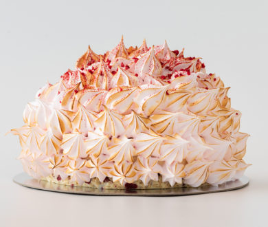 Looking for the perfect summery dessert centrepiece? Try a magnificent gelato cake from Island Gelato Company