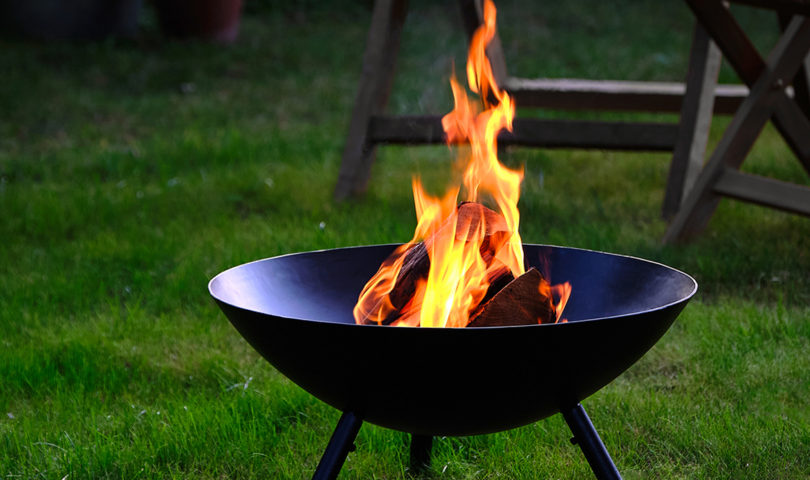 Gather around an open fire anywhere with the versatile, mobile fire pit you need this season