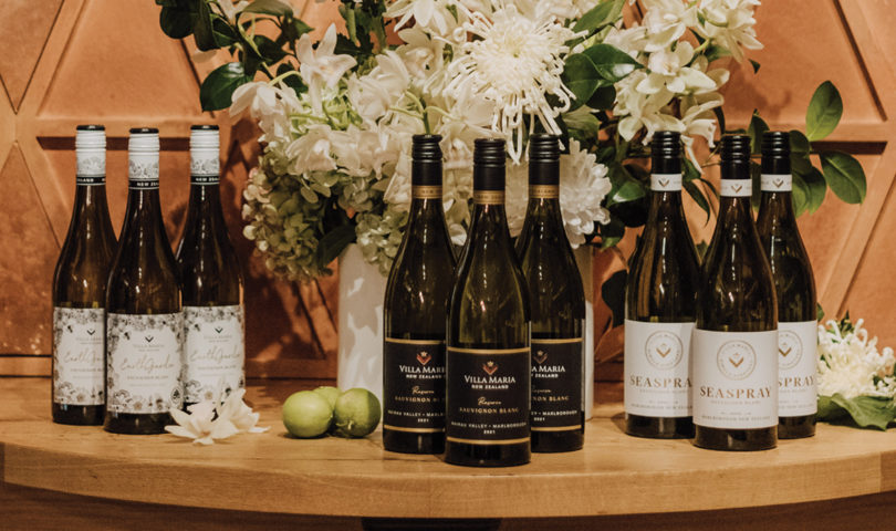 Celebrate International Sauvignon Blanc Day with the perfect pairing — a glass of NZ wine and half-a-dozen oysters