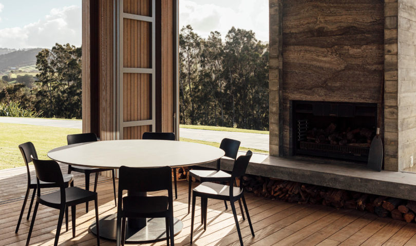 This chic Matakana coastal home makes a case for living a life of leisure
