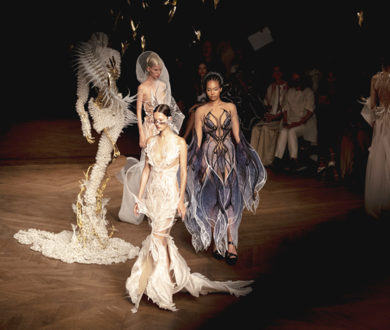 From cinematic runways to iconic tributes, we bring you the best of Fall ’22 Haute Couture