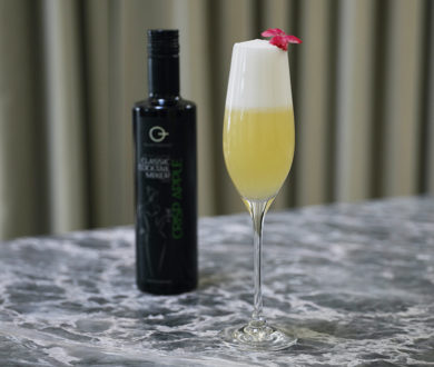 Make your next party a hit with Quarterpast’s Crisp Apple Gin Fizz cocktail 