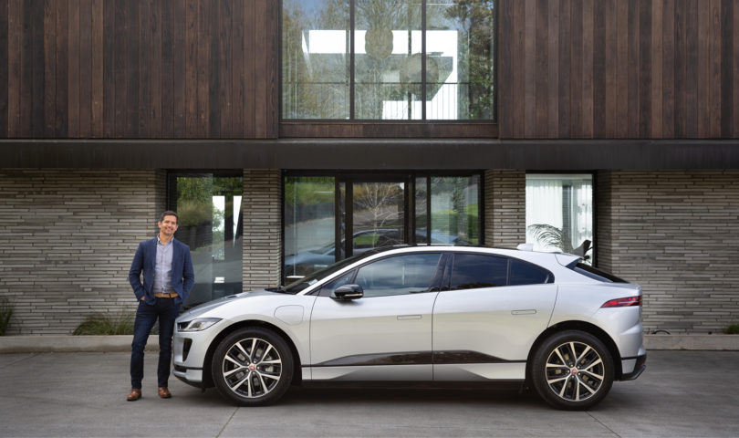 Our Editor-in-Chief joins forces with Grand Designs NZ host Tom Webber, to take the sleek Jaguar I-PACE on an architectural tour