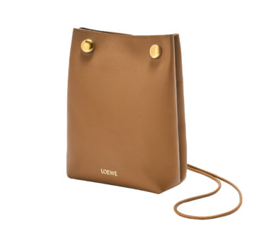Loewe Pebble soft pouch