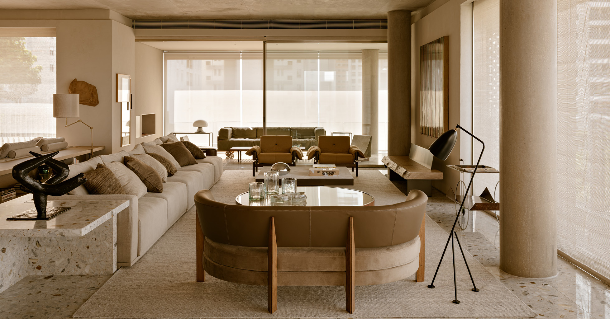 Discover Studio Arthur Casas' Apartment Sete