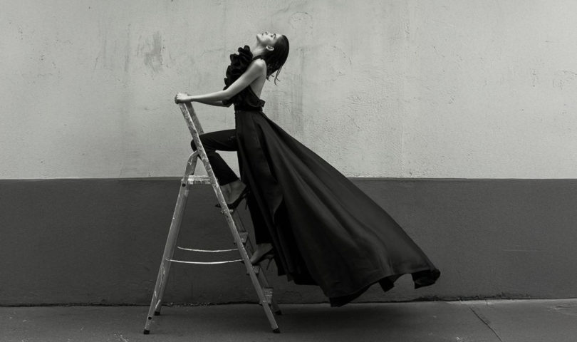 The ins, outs, and how-tos of social climbing for beginners