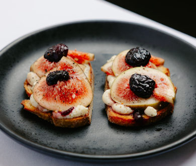 Stop everything, Soul Bar’s new Summer menu is your cue to Bbook the Viaduct’s hottest table