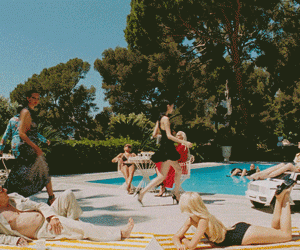 Gucci’s transports us to Monte Carlo with a dreamy European summer escapade
